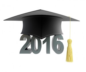 2016 text with graduation hat